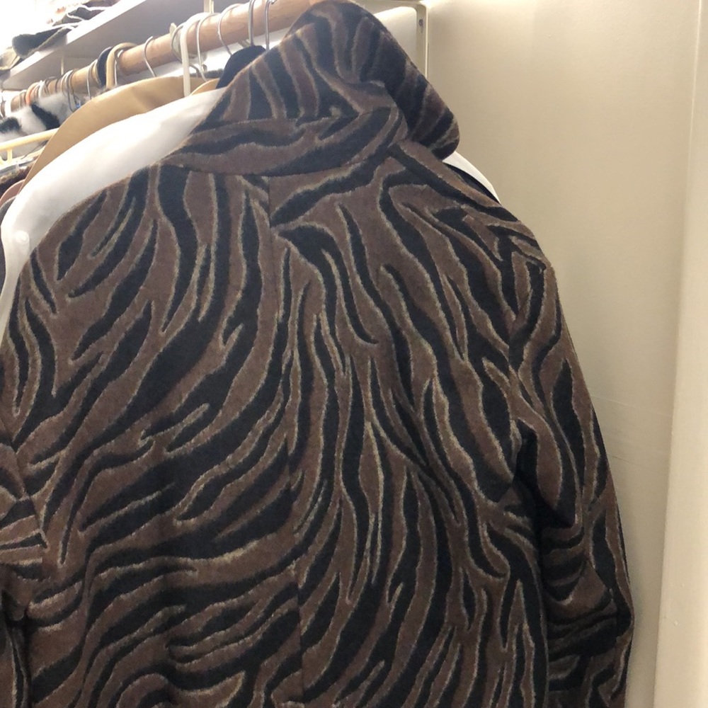 Zara Basic - Picture 4 of 4